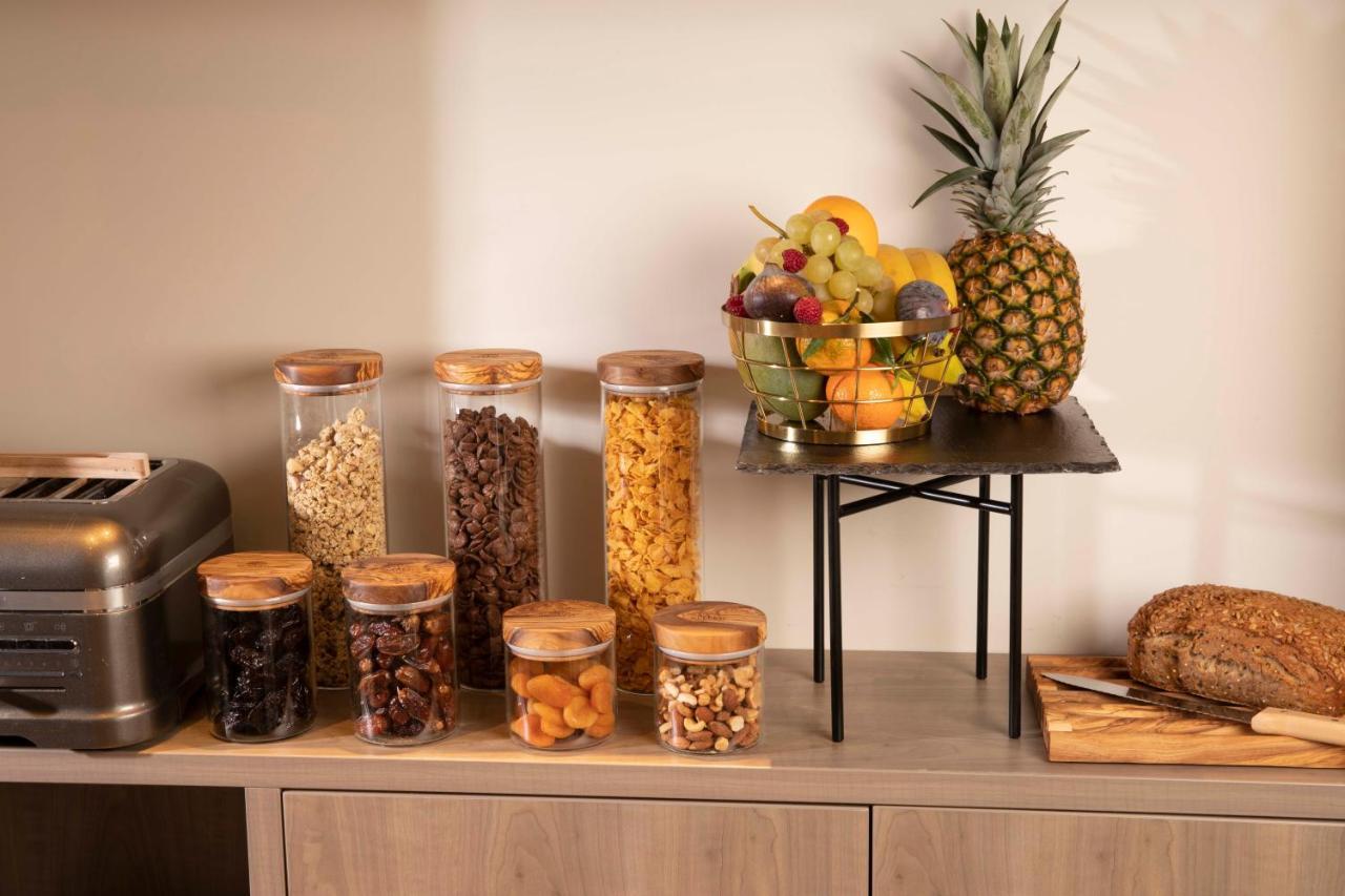 Hotel First Tour Eiffel Paris