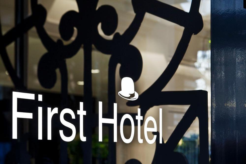 First Tour Eiffel Hotel Parigi